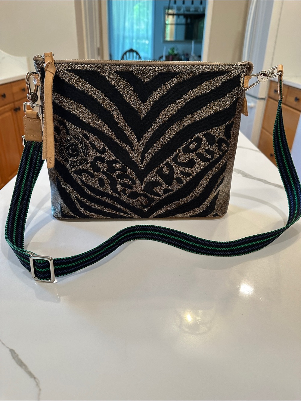 Consuela Selena downtown Crossbody bag - Picture 5 of 16